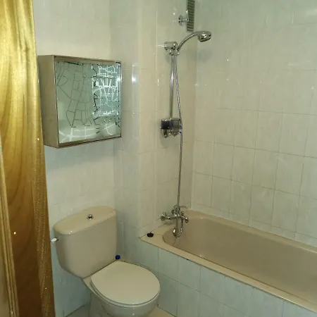 Plaza Europa 4 Primera Planta Apartamento 10 Отель *