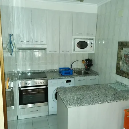 Отель Plaza Europa 4 Primera Planta Apartamento 10 *